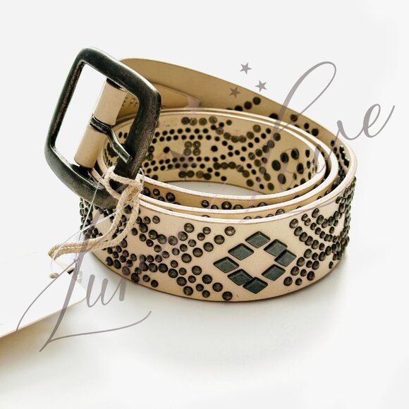 FREE PEOPLE Off The Record Stud Belt In Neutral & Silver (size S/M) NWT - Picture 5 of 7